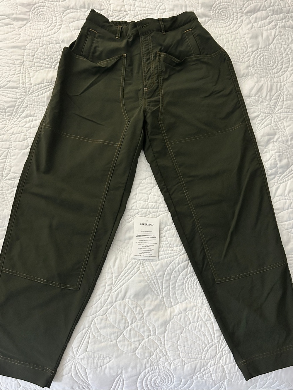 Women's Utility 8 Pocket Pants in Dark Green